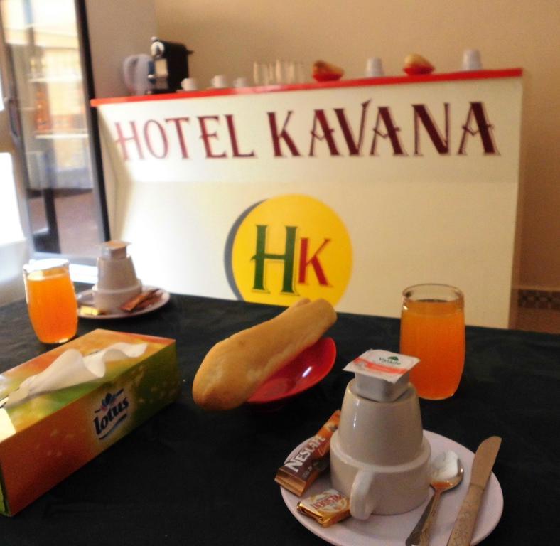 Hotel Kavana วากาดูกู ภายนอก รูปภาพ